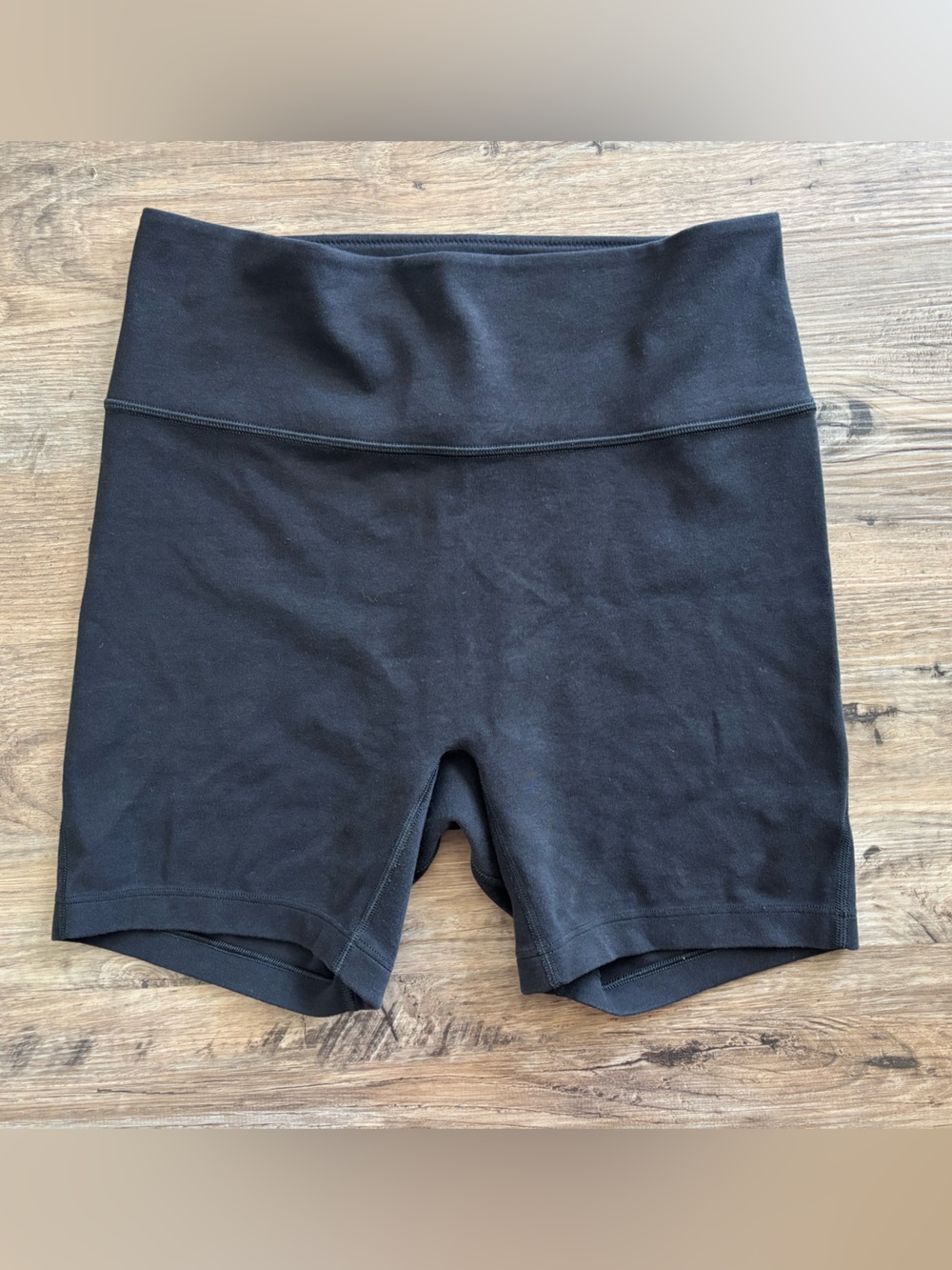 Athleta Black Intuition 5” Bike Shorts Women’s Small